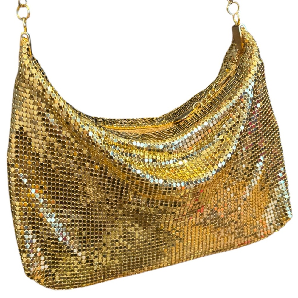 Vintage 1960s Hong Kong Gold Metal Mesh Chain shoulder Bag